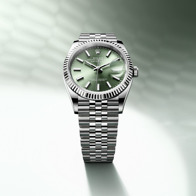 A voyage into the world of Rolex - Royal de Versailles